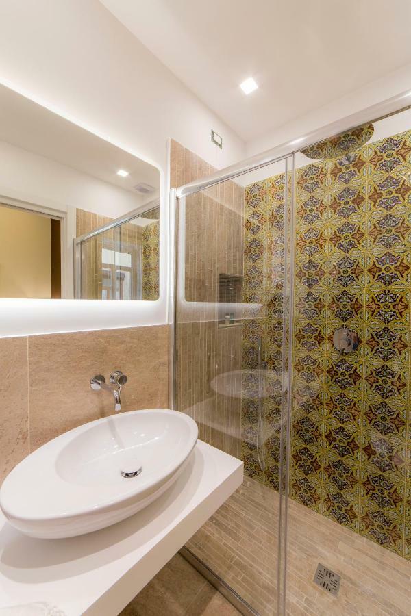 Suites Sorrento Elegance Eksteriør billede