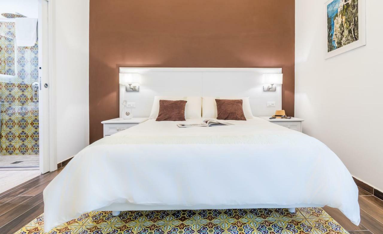 Suites Sorrento Elegance Eksteriør billede